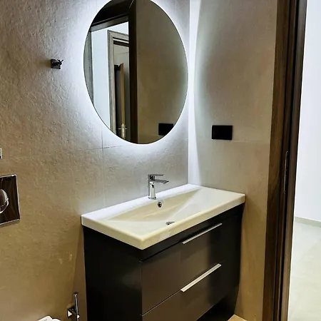 Skyline Serenity 10 People 4bedroom 3ba, 3min To