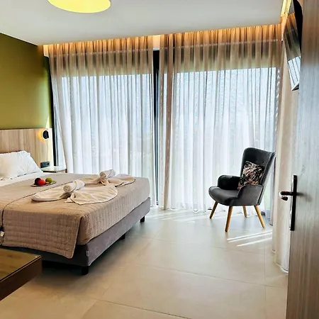 Skyline Serenity 10 People 4bedroom 3ba, 3min To Villa Maleme (Crete)